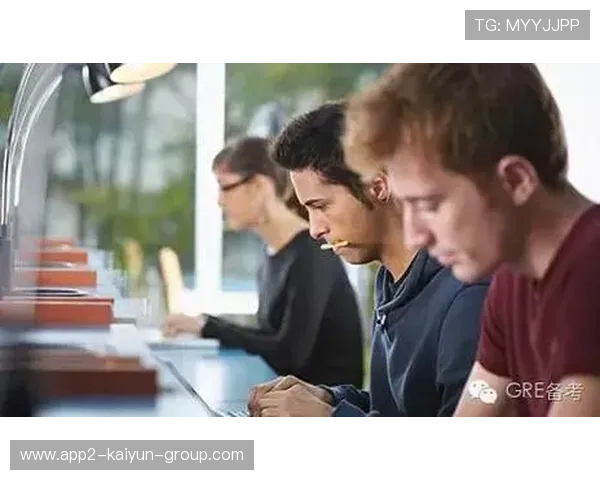 怀揣梦想，向着季后赛冲刺！，怀揣梦想,向着季后赛冲刺英文