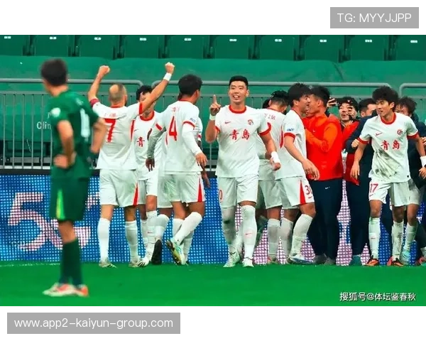 蓉城称霸中超8月颁奖 主帅锋霸双获奖，中超mvp2020